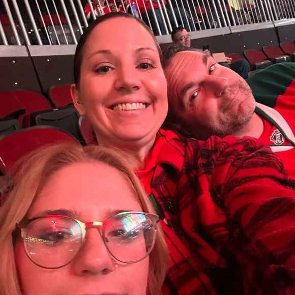 LIVE SHOW LISTING FREE PEOPLE/BOHO/LULULEMON/ALL THE ATHLETICS AND BAGS - Picture 8 of 9